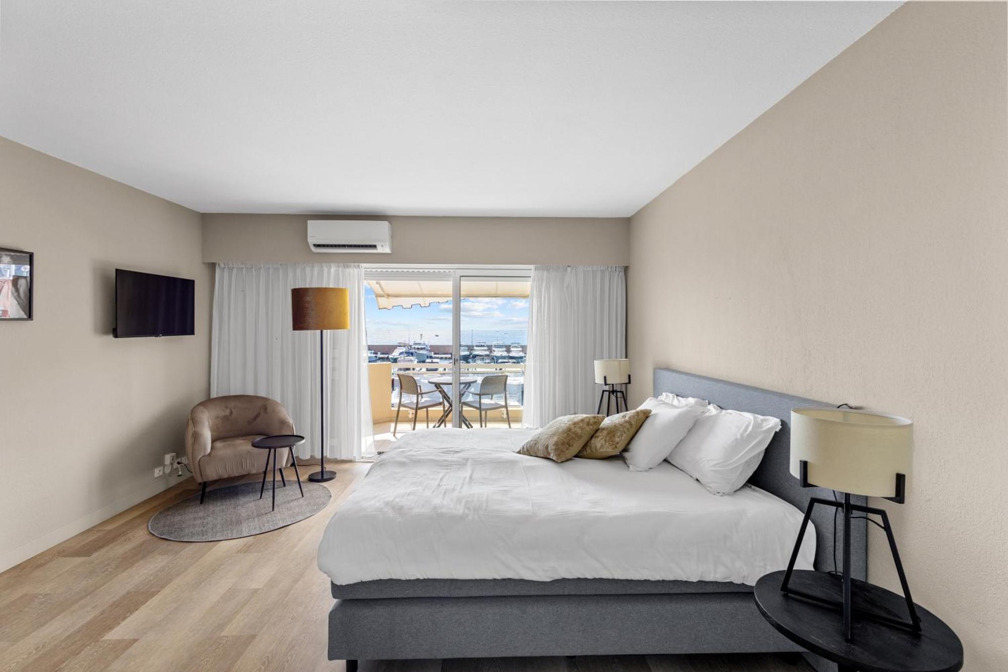 Riviera Beach Hotel Mandelieu Kültér fotó