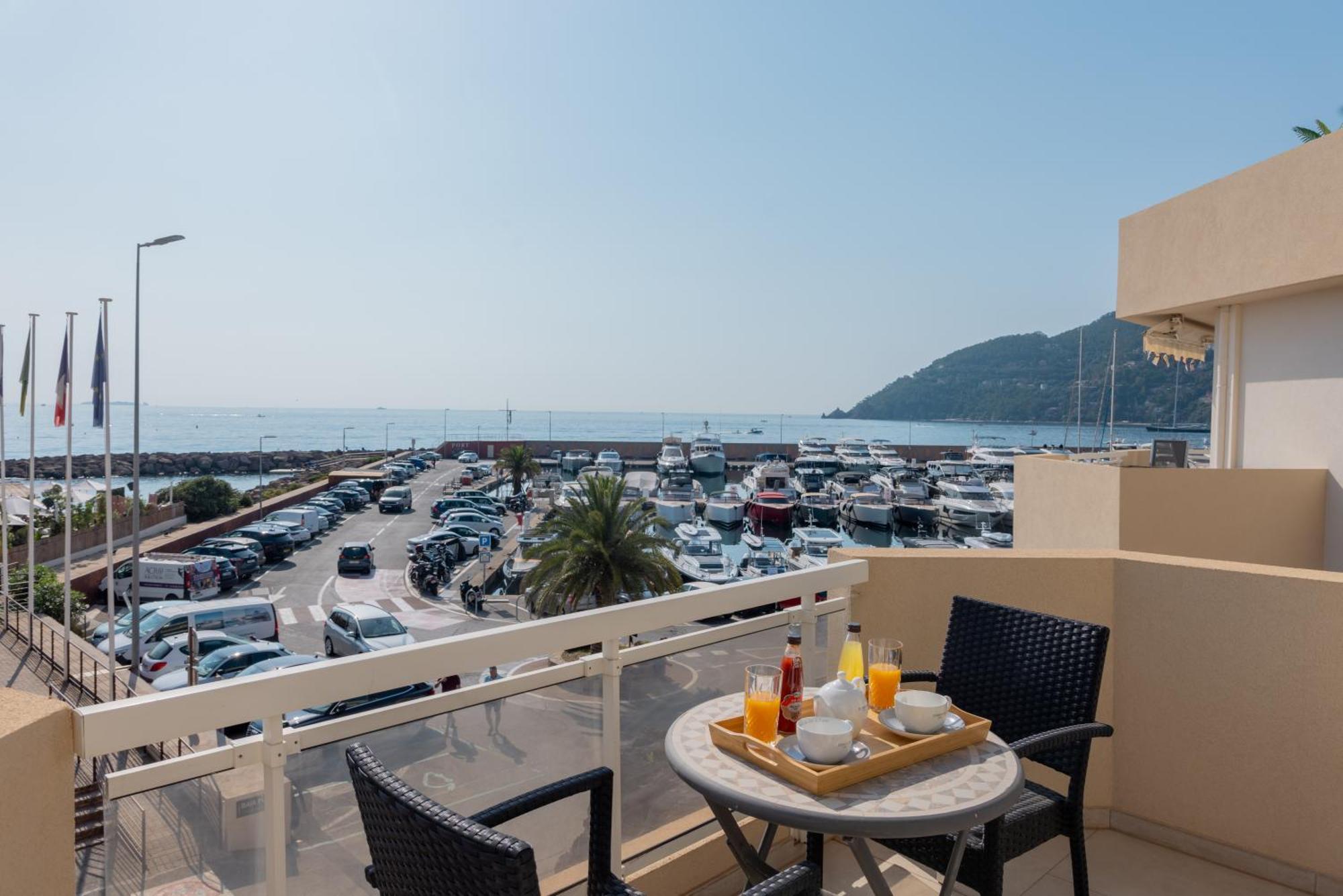 Riviera Beach Hotel Mandelieu Kültér fotó