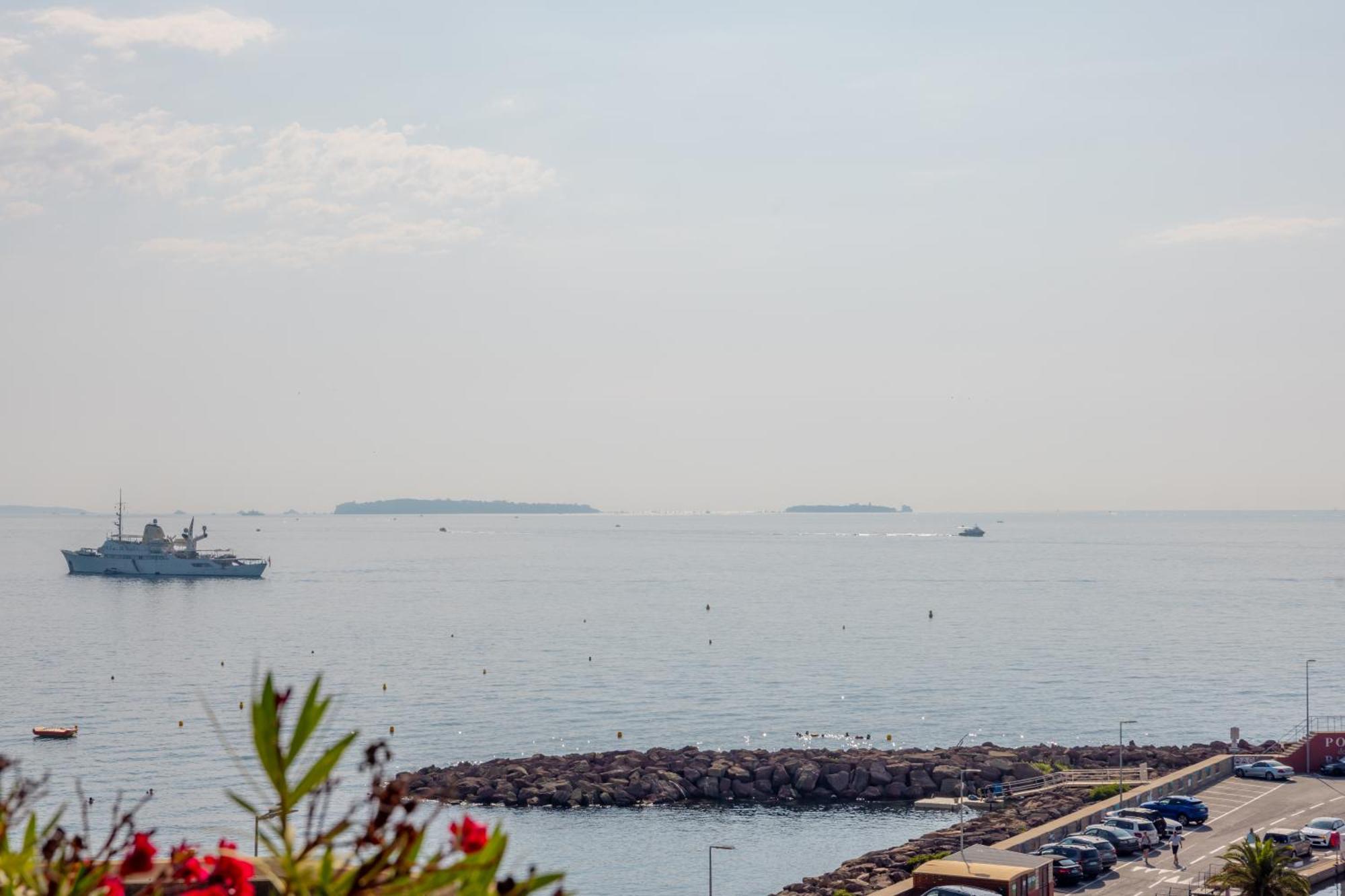 Riviera Beach Hotel Mandelieu Kültér fotó